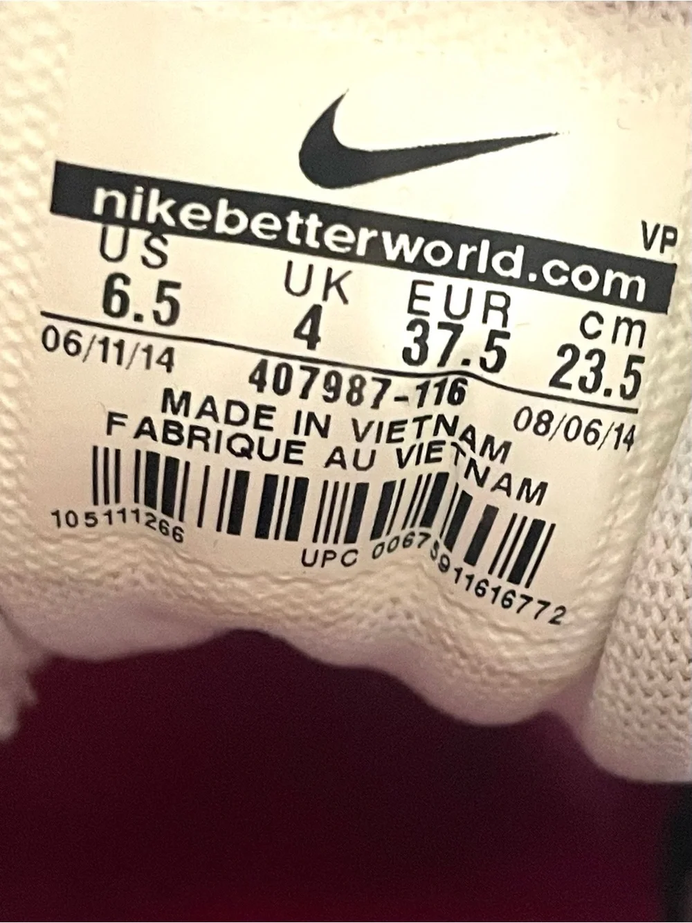 Women’s 6.5 Nike Reax Run 5 Athletic Shoes White Silver Metallic 407987-116